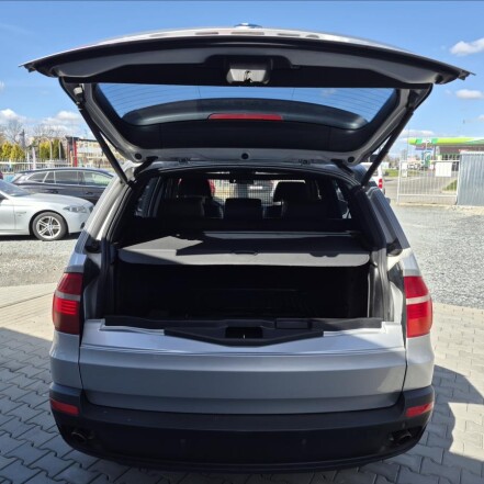 3,0 d 4x4 S.KNIHA M57/T2