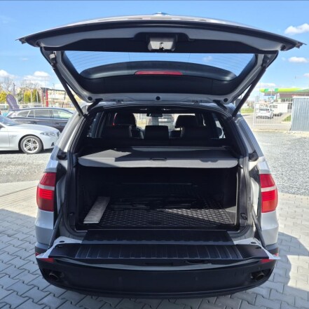 3,0 d 4x4 S.KNIHA M57/T2