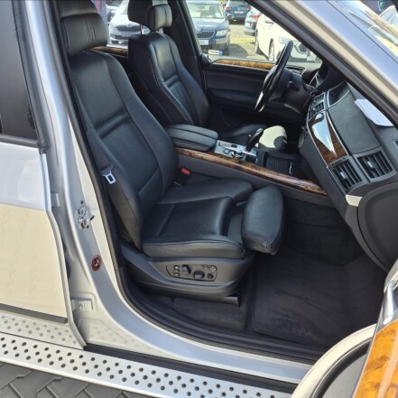 3,0 d 4x4 S.KNIHA M57/T2