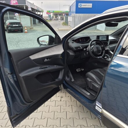 1,6 AT8 GT-Line 7míst ČR1.majitel