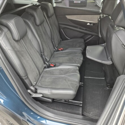 1,6 AT8 GT-Line 7míst ČR1.majitel