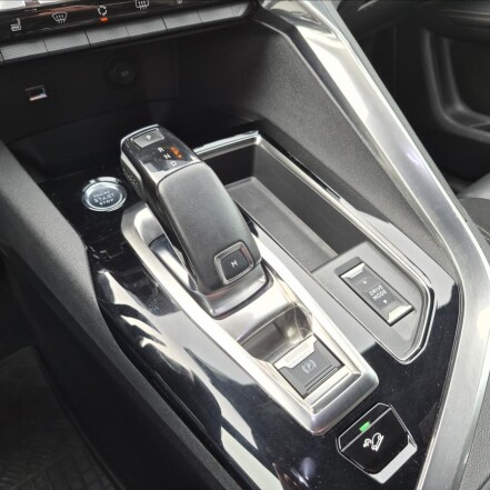 1,6 AT8 GT-Line 7míst ČR1.majitel