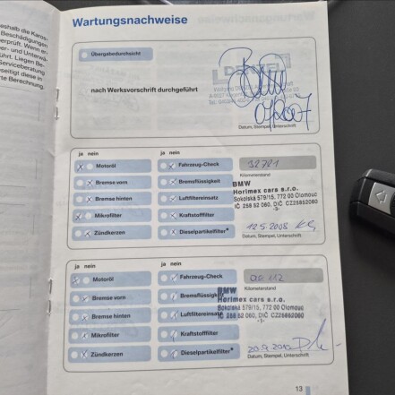 3,0 d 4x4 S.KNIHA REZERVACE