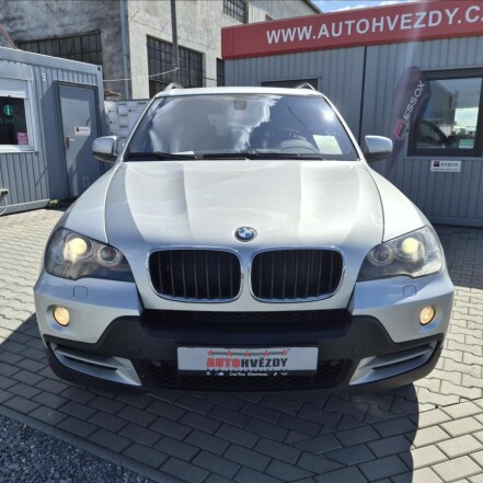 3,0 d 4x4 S.KNIHA REZERVACE