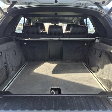 3,0 d 4x4 S.KNIHA REZERVACE