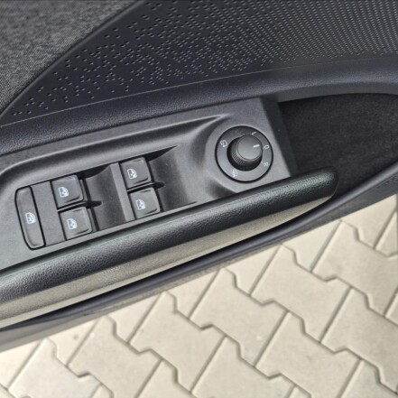 0,0 80 150kW S.KNIHA REZERVACE