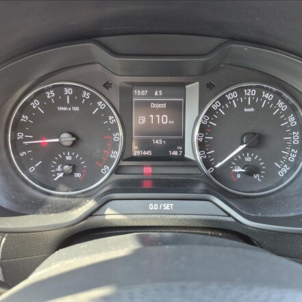 1,6 TDI III 4x4 AmbFresh ČR S.KNIHA