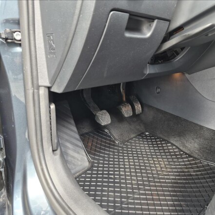 1,5 TSI III Style 6°man S.KNIHA