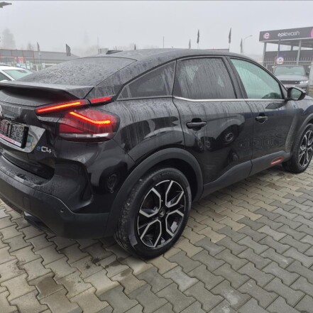 100kW SHINE PLUS SOH90% MAX VÝBAVA