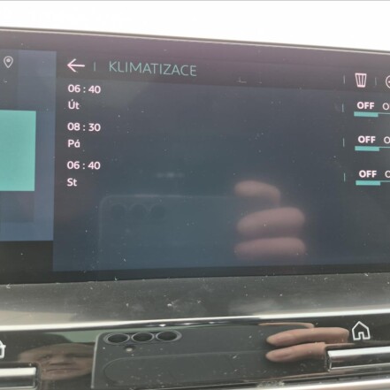 100kW SHINE PLUS SOH90% MAX VÝBAVA
