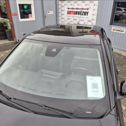 100kW SHINE PLUS SOH90% MAX VÝBAVA