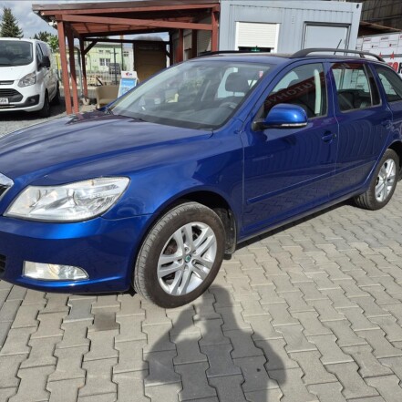 2,0 TDI ČR 2.MAJITEL S.KNIHA