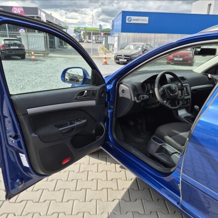 2,0 TDI ČR 2.MAJITEL S.KNIHA