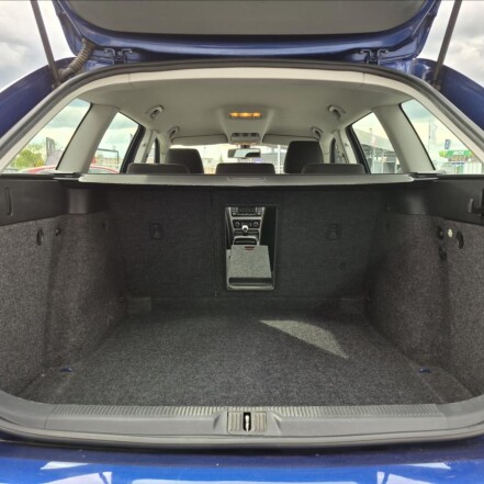 2,0 TDI ČR 2.MAJITEL S.KNIHA