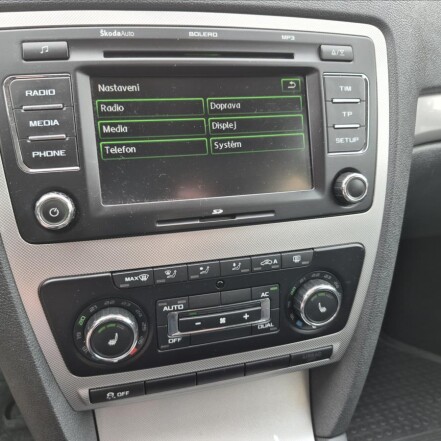 2,0 TDI ČR 2.MAJITEL S.KNIHA
