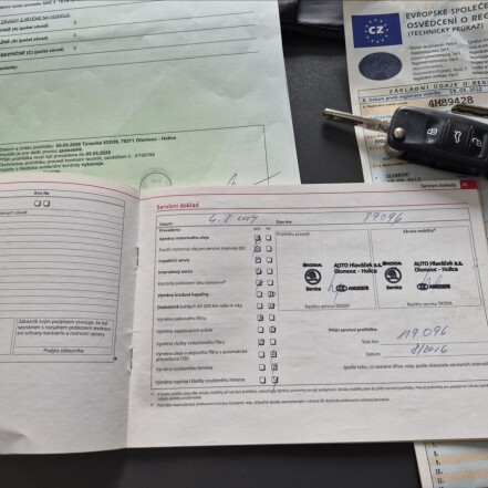 2,0 TDI ČR 2.MAJITEL S.KNIHA