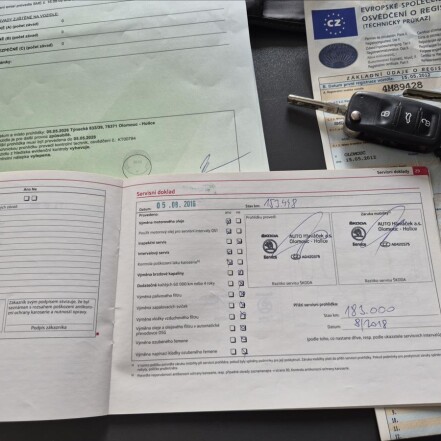 2,0 TDI ČR 2.MAJITEL S.KNIHA