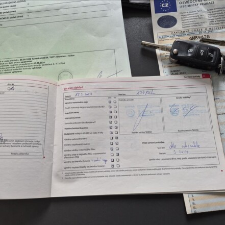2,0 TDI ČR 2.MAJITEL S.KNIHA