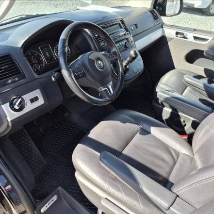2,0 TDI 2.MAJITEL NEZ.TOPENÍ S.KNIHA