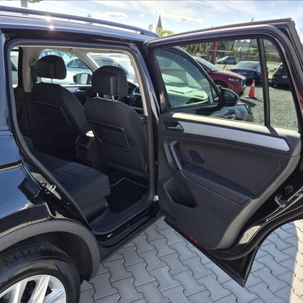 1,5 TSI DSG7 ČR 1.majitel S.KNIHA