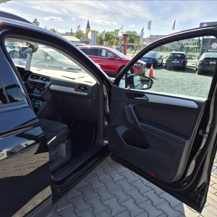 1,5 TSI DSG7 ČR 1.majitel S.KNIHA