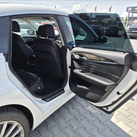 640i xDrive 250kW LuxuryLine