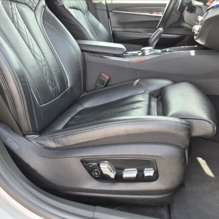 640i xDrive 250kW LuxuryLine