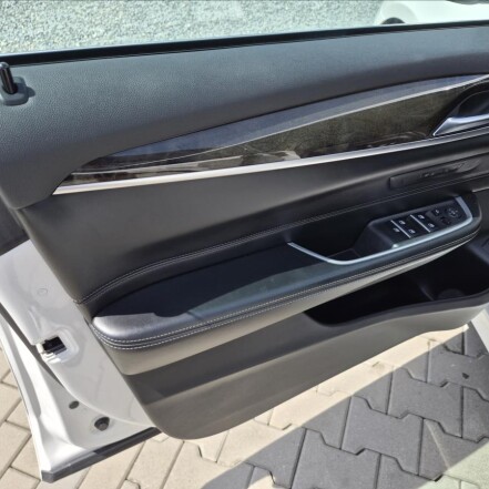 640i xDrive 250kW LuxuryLine