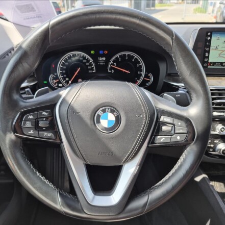 640i xDrive 250kW LuxuryLine