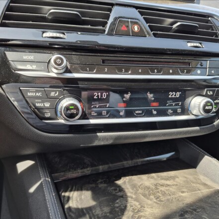 640i xDrive 250kW LuxuryLine
