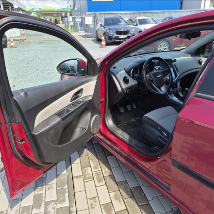 1,6 16v ČR NAVI APPLE ANDROID