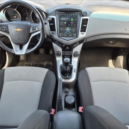 1,6 16v ČR NAVI APPLE ANDROID