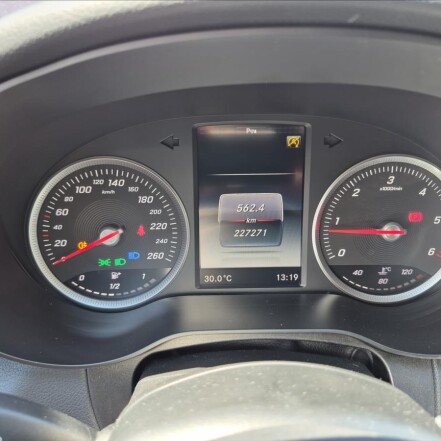 220d Bluetec 6°MANUÁL NEZ.TOPENÍ