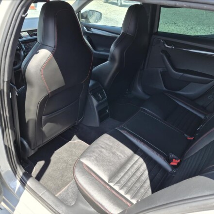 2,0 TDI III RS DSG 4x4 S.HISTORIE