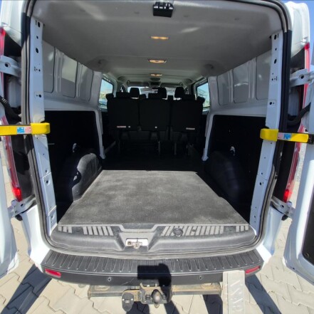 320 L2 EcoBlue 6míst ČR TOVÁRNÍ ZÁRUKA