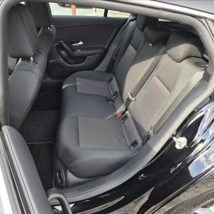 180d Shoting Brake NAVI FULLED