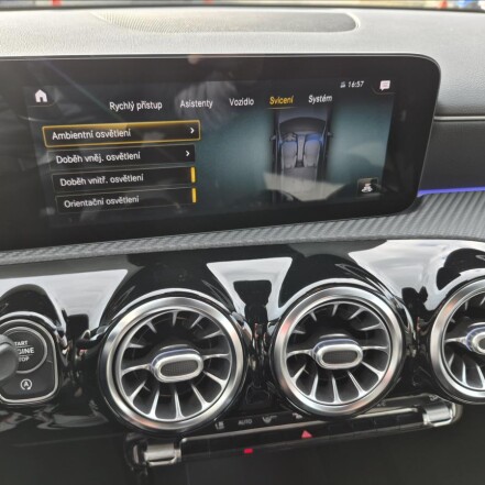 180d Shoting Brake NAVI FULLED
