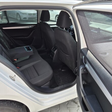 1,5 TSI DSG Amb ČR