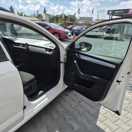 1,5 TSI DSG Amb ČR