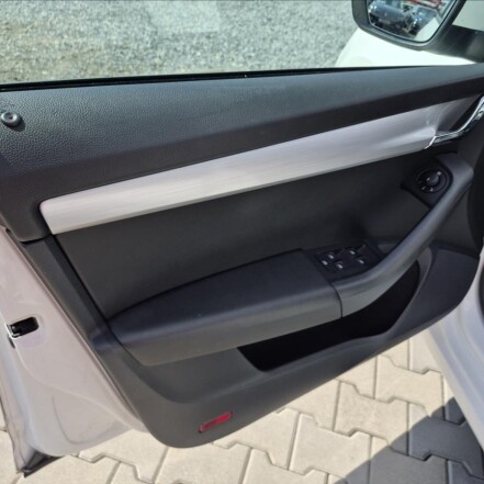1,5 TSI DSG Amb ČR