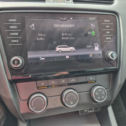 1,5 TSI DSG Amb ČR