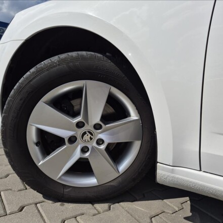 1,5 TSI DSG Amb ČR