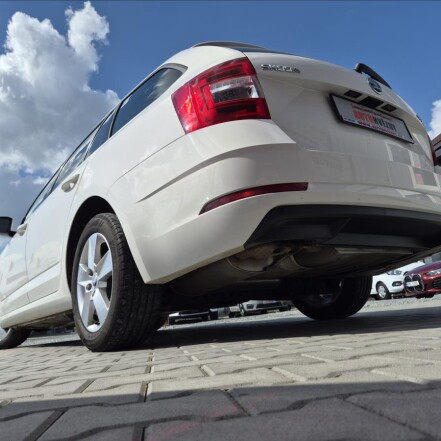 1,5 TSI DSG Amb ČR