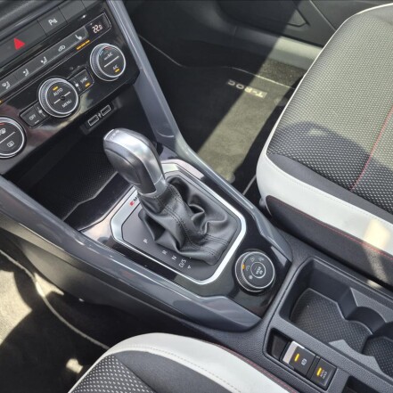2,0 TSI R-LINE DSG 4x4 S.KNIHA