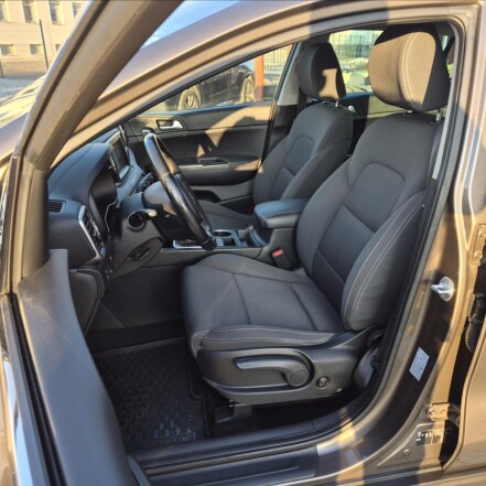 1,6 T-GDI 4X4 AUT STYLE ČR 1.MAJITEL