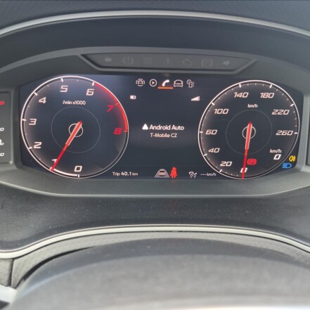 1,0 TSI Style + VIRTUAL COCKPIT