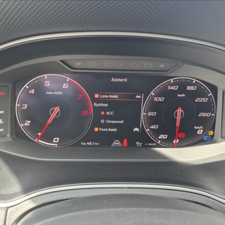 1,0 TSI Style + VIRTUAL COCKPIT