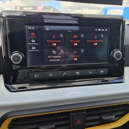 1,0 TSI Style + VIRTUAL COCKPIT