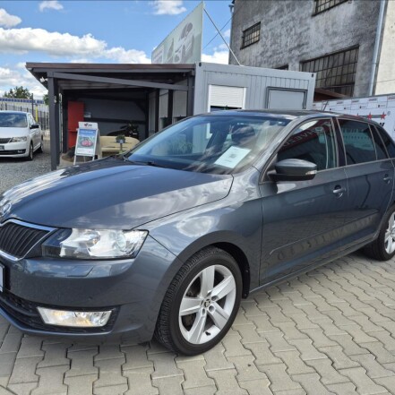 1,2 TSI 81kW 4válec S.KNIHA 1.MAJITELKA