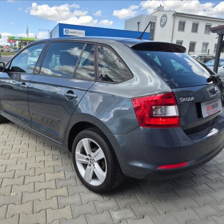 1,2 TSI 81kW 4válec S.KNIHA 1.MAJITELKA
